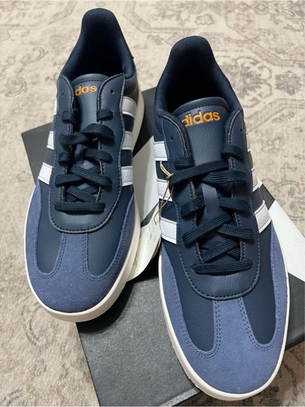 Adidas Men's Blue and White Trainers